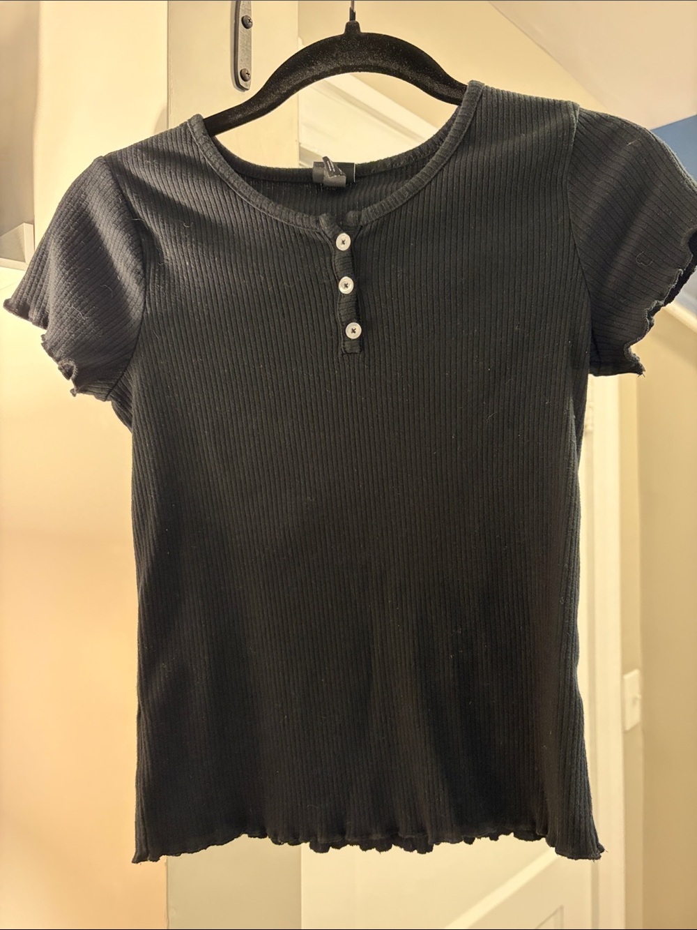 art class Black Ribbed Short Sleeve Henley Top